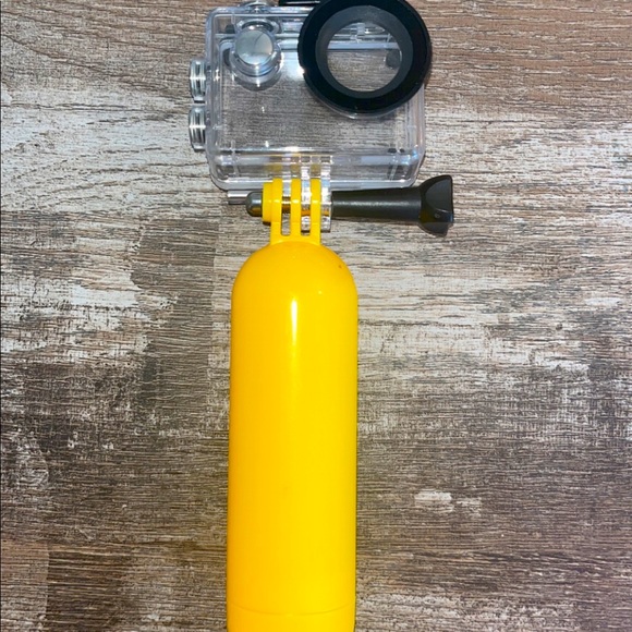 AKASO Ultra HD Waterproof GoPro - Picture 8 of 11